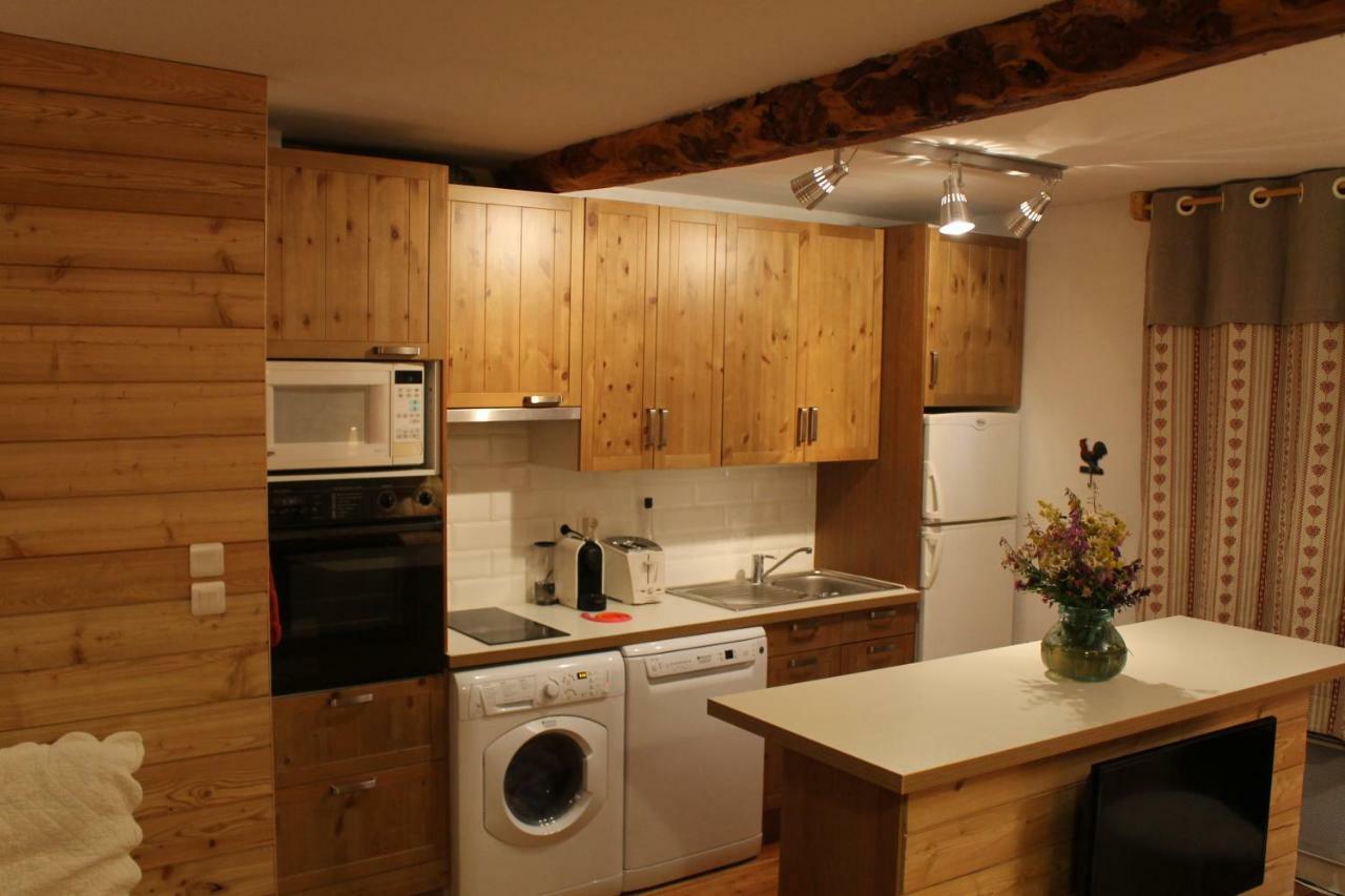 Appartement Style Chalet Centre บาร์เซอลอนเน็ต ภายนอก รูปภาพ