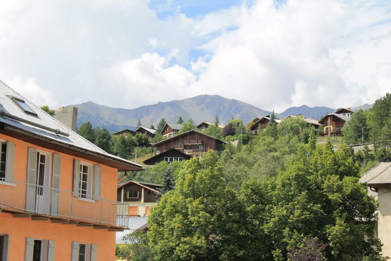 Appartement Style Chalet Centre บาร์เซอลอนเน็ต ภายนอก รูปภาพ